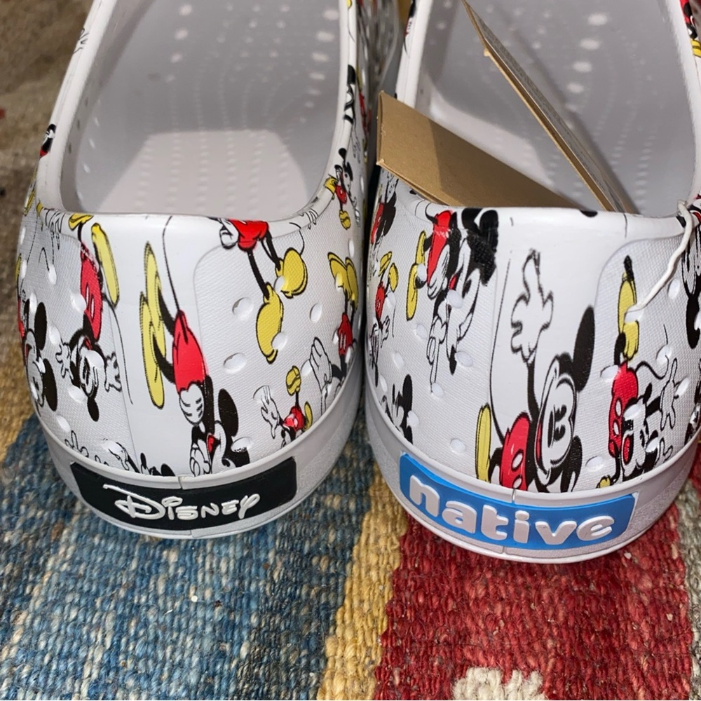 Native Jefferson Mickey Mouse Mens 11 Disney collab - Picture 2 of 7